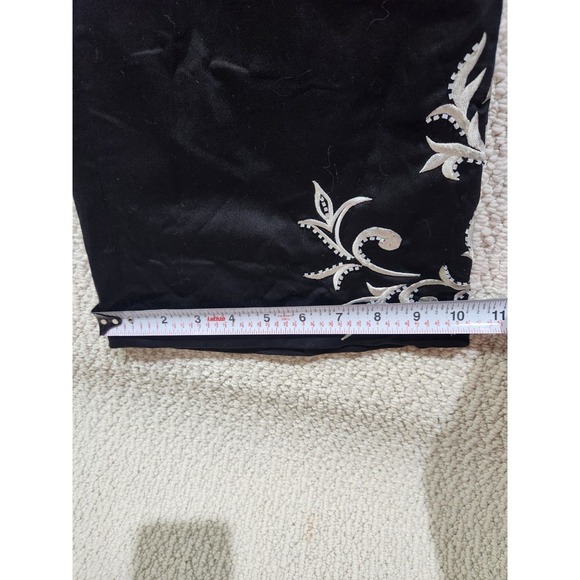 Cache Black Embroidered Beaded Floral Side Seam Flare Rockabilly Pants SZ 8 - Picture 8 of 9